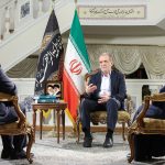 پزشکیان: پرداخت یارانه باید عادلانه باشد/ برای اجرای قانون حجاب بستر را آماده نمی بینم